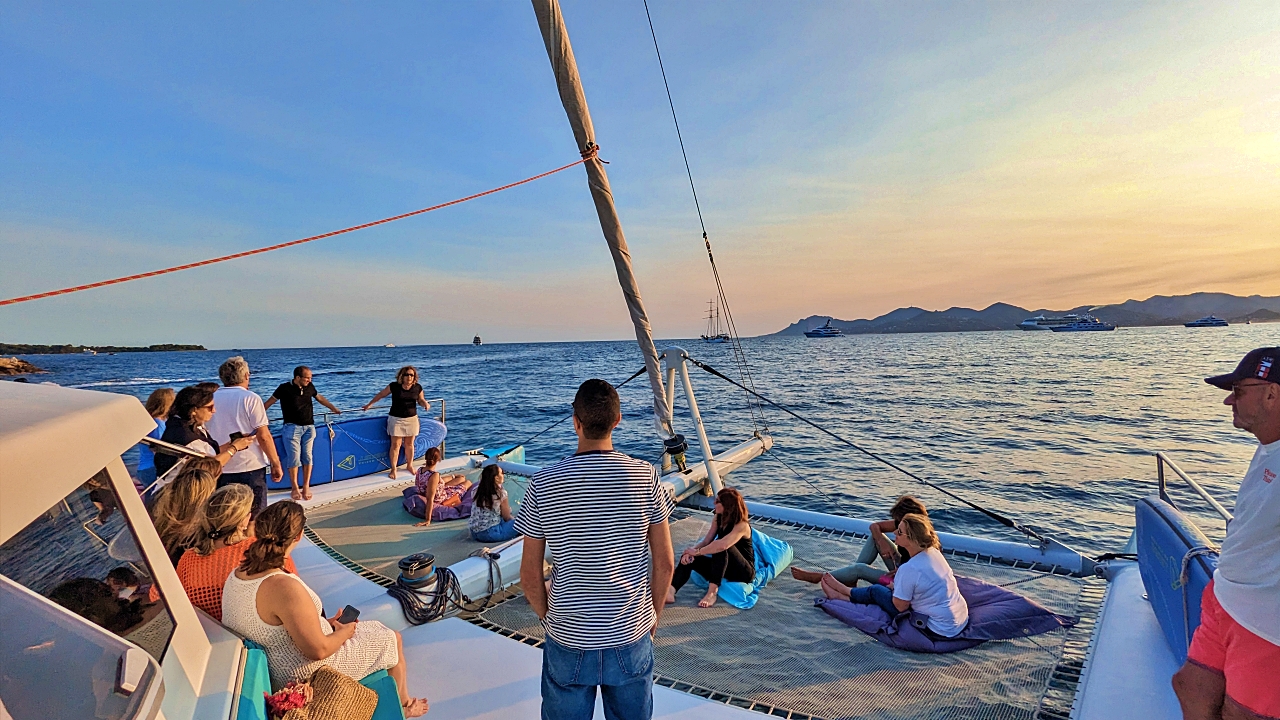 team buiding sur un bateau